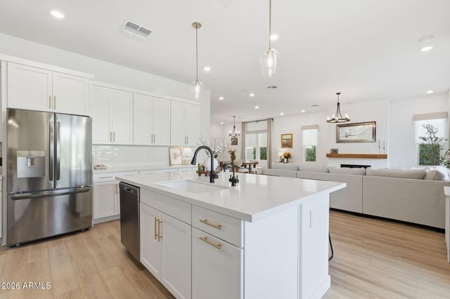 22728 E SADDLE Way, Queen Creek, AZ 85142