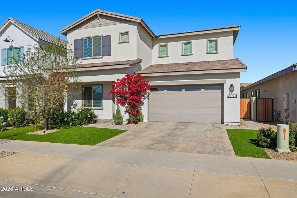 22728 E SADDLE Way, Queen Creek, AZ 85142