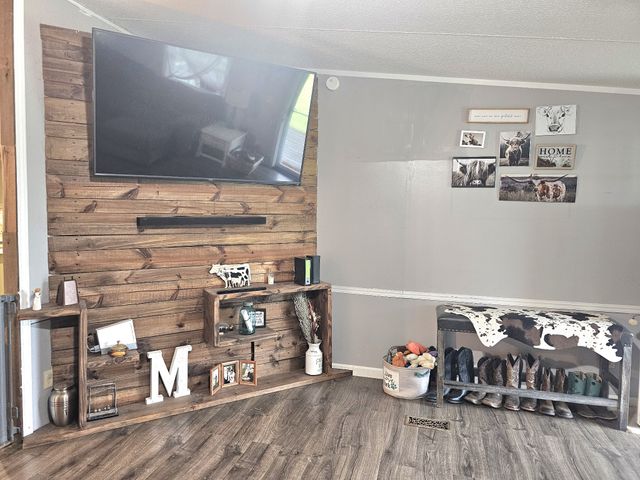 126 Peachtree Ln, Bell Buckle, TN 37020