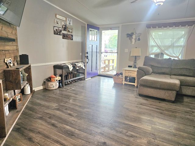 126 Peachtree Ln, Bell Buckle, TN 37020