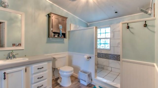 126 Peachtree Ln, Bell Buckle, TN 37020