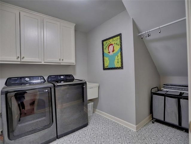 215 Hidden Meadow Drive, Alpharetta, GA 30004