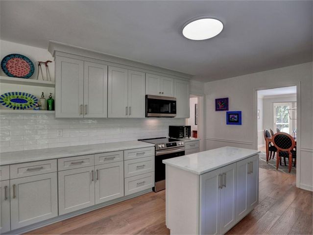 215 Hidden Meadow Drive, Alpharetta, GA 30004