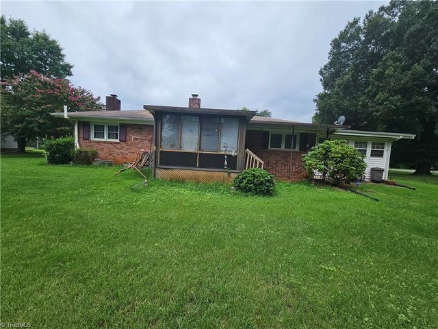 3515 Williston Road, Walkertown, NC 27051