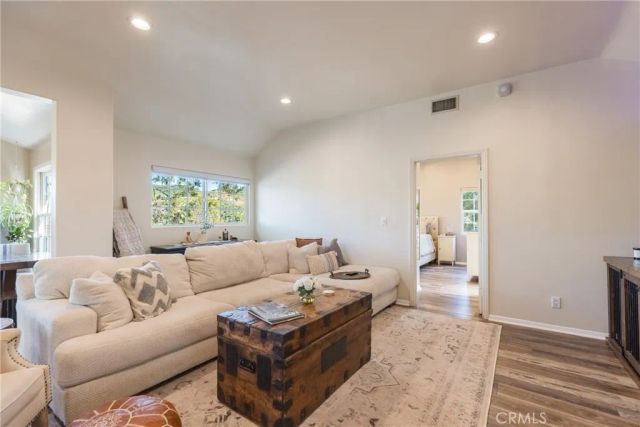 29068 Lake, Agoura Hills, CA 91301