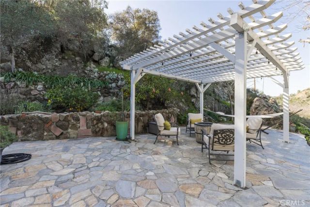 29068 Lake, Agoura Hills, CA 91301