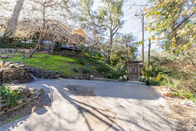 29068 Lake, Agoura Hills, CA 91301