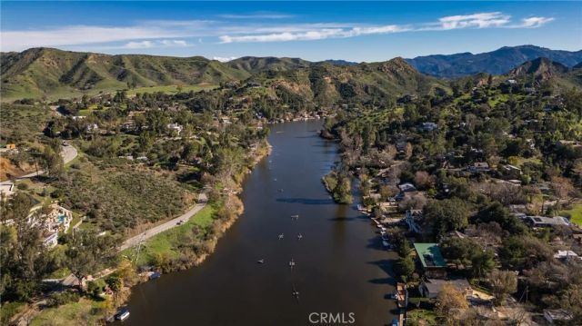 29068 Lake, Agoura Hills, CA 91301