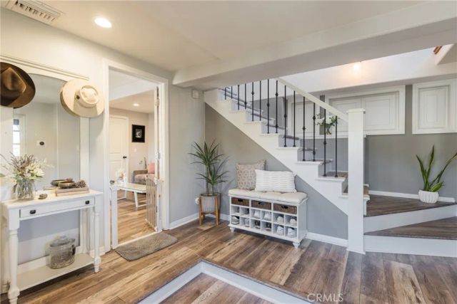 29068 Lake, Agoura Hills, CA 91301