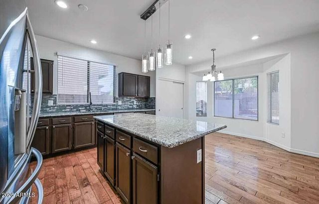 3222 E WICKIEUP Lane, Phoenix, AZ 85050