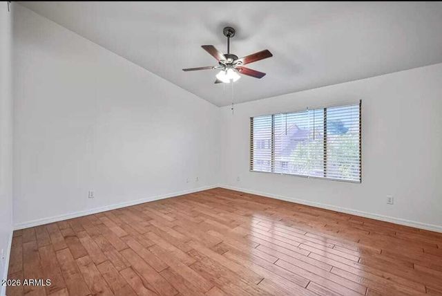 3222 E WICKIEUP Lane, Phoenix, AZ 85050