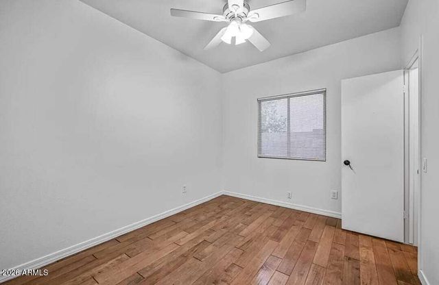3222 E WICKIEUP Lane, Phoenix, AZ 85050
