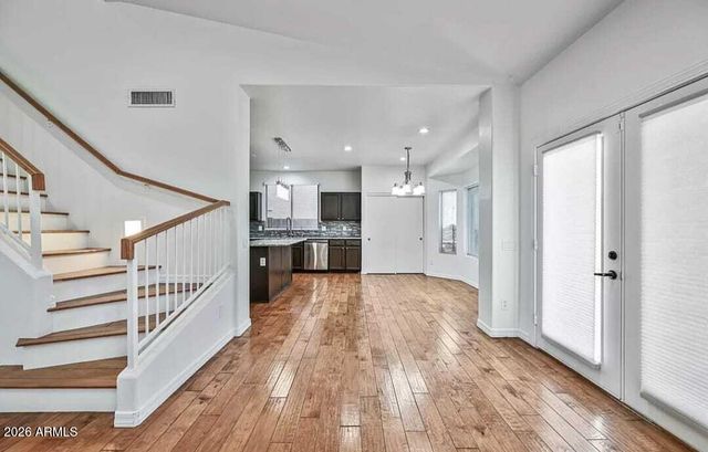 3222 E WICKIEUP Lane, Phoenix, AZ 85050