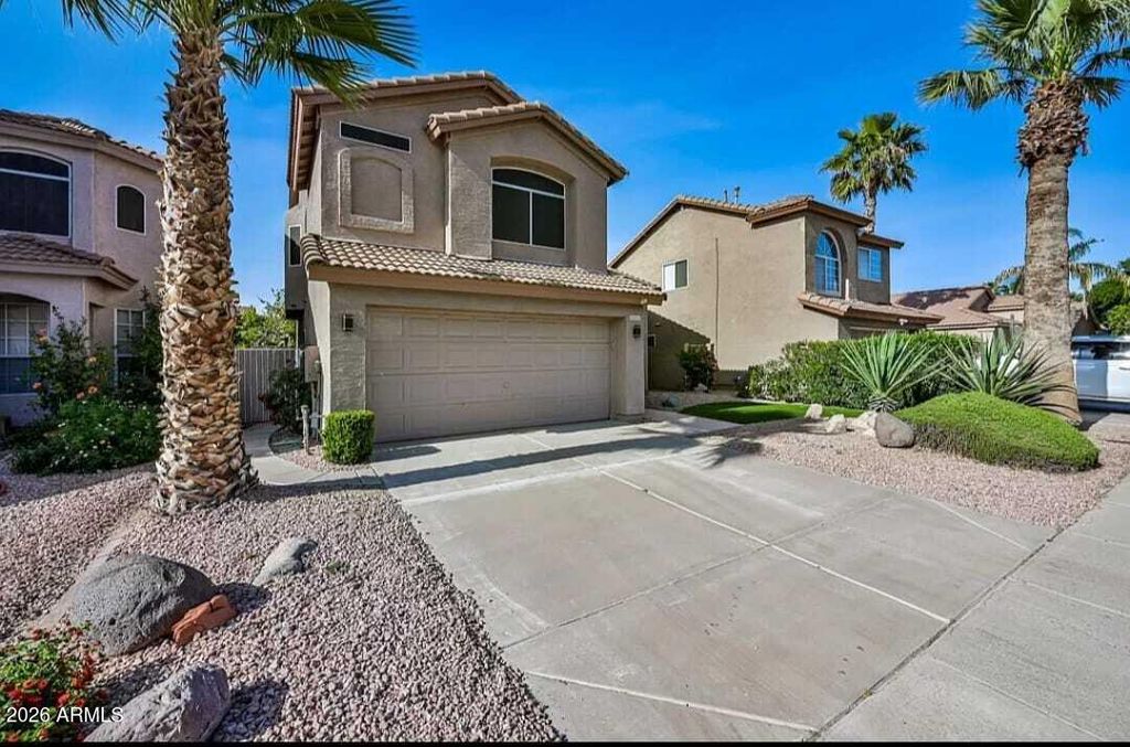 3222 E WICKIEUP Lane, Phoenix, AZ 85050 — photo 2