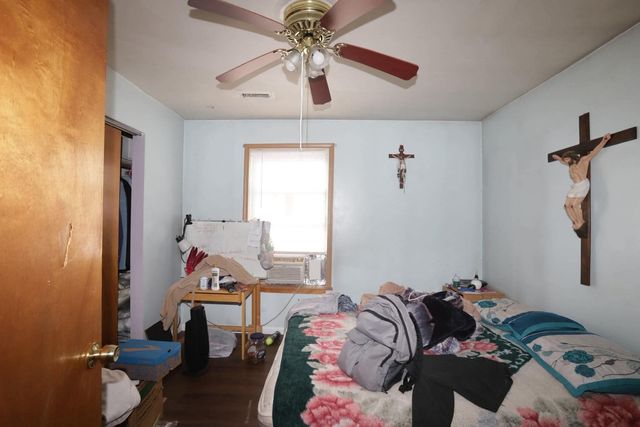 1505 Juneway Terrace, Round Lake Beach, IL 60073