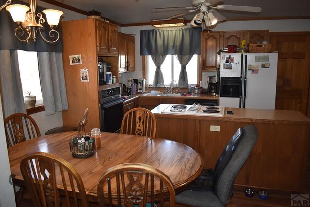 820 19th St, Rocky Ford, CO 81067