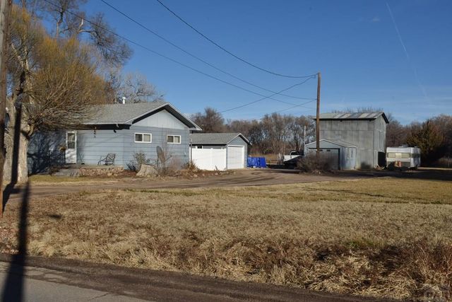 820 19th St, Rocky Ford, CO 81067