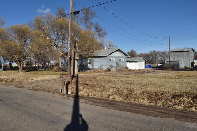 820 19th St, Rocky Ford, CO 81067