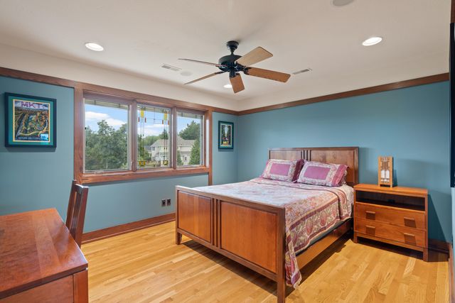 2504 SNOWBERRY CIR, Columbia, MO 65201