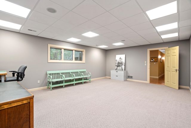 2504 SNOWBERRY CIR, Columbia, MO 65201