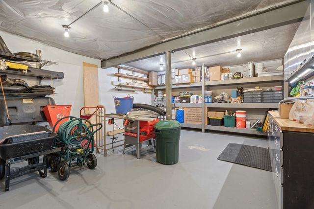 2504 SNOWBERRY CIR, Columbia, MO 65201