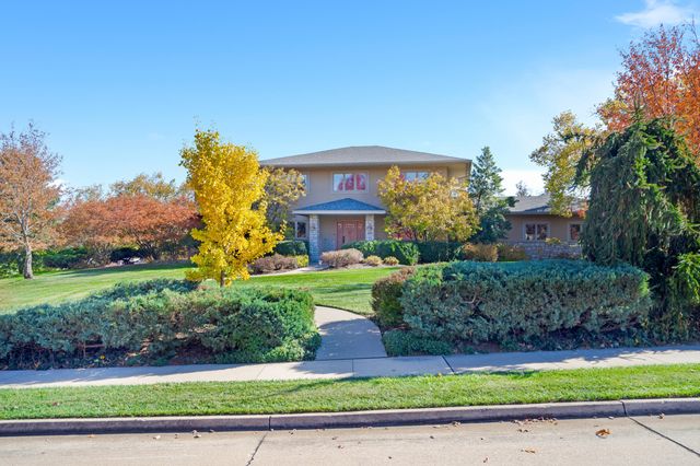 2504 SNOWBERRY CIR, Columbia, MO 65201