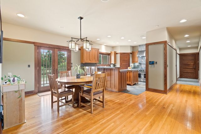 2504 SNOWBERRY CIR, Columbia, MO 65201