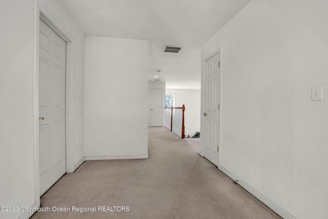 16 Lakeside Drive, Jackson, NJ 08527