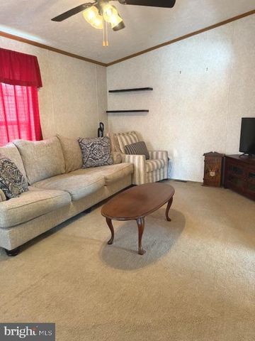 87 RIDGE RD, Quakertown, PA 18951