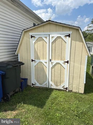 87 RIDGE RD, Quakertown, PA 18951