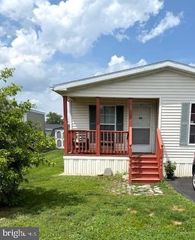 87 RIDGE RD, Quakertown, PA 18951