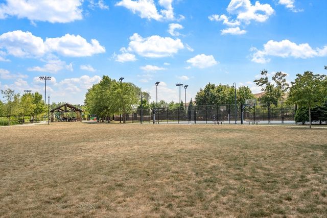 7 Cross St U303, Wilmington, MA 01887