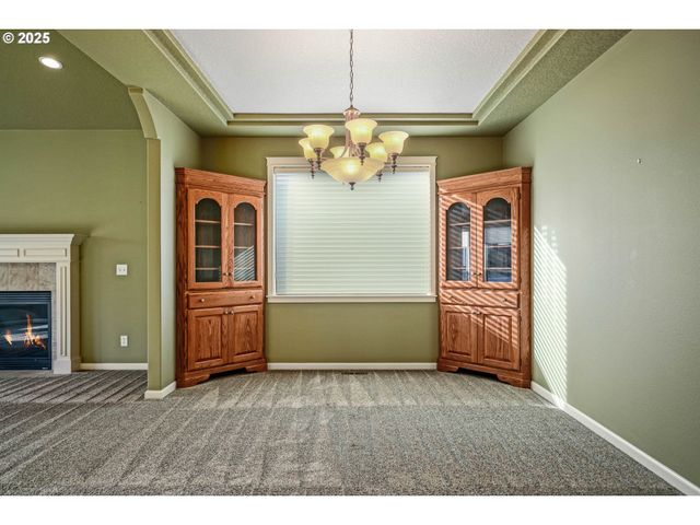 2049 LIMESTONE Ave, Salem, OR 97306