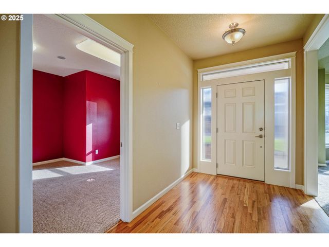 2049 LIMESTONE Ave, Salem, OR 97306