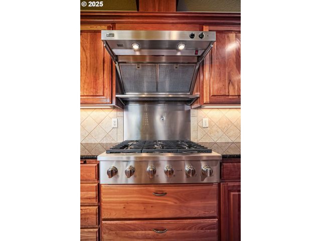 2049 LIMESTONE Ave, Salem, OR 97306