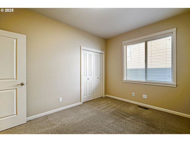 2049 LIMESTONE Ave, Salem, OR 97306