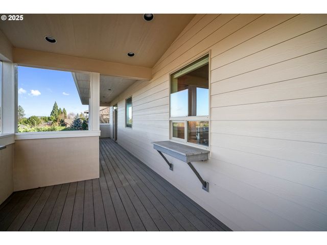 2049 LIMESTONE Ave, Salem, OR 97306