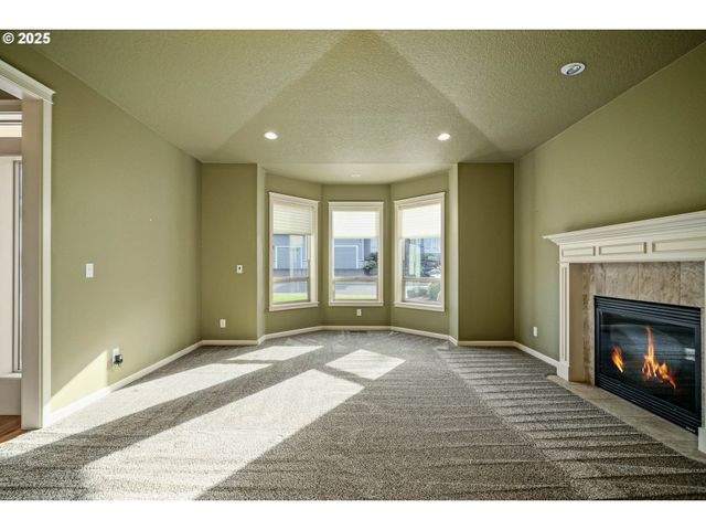 2049 LIMESTONE Ave, Salem, OR 97306