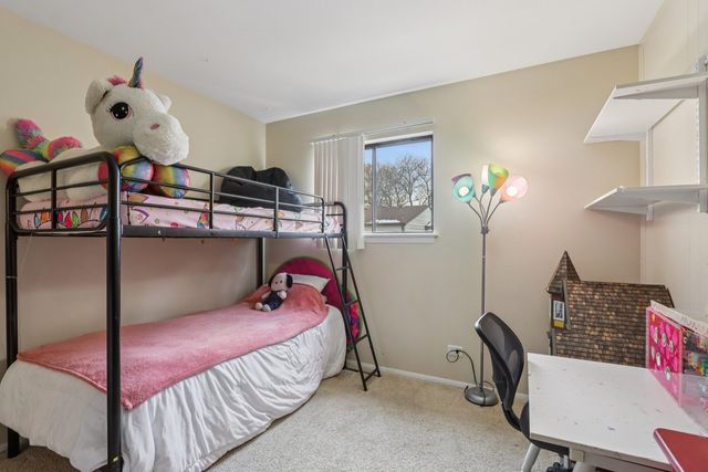 1637 Tahoe Circle Drive, Wheeling, IL 60090