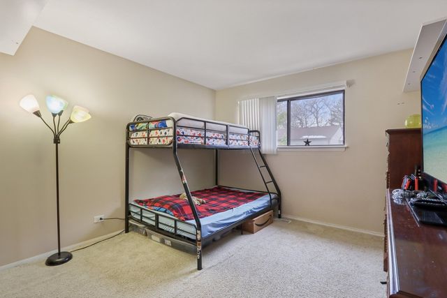 1637 Tahoe Circle Drive, Wheeling, IL 60090