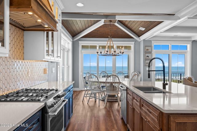 252 E First Street, Ocean Isle Beach, NC 28469