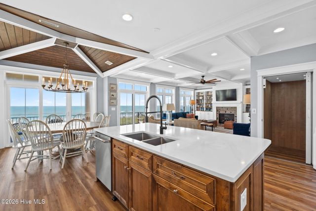 252 E First Street, Ocean Isle Beach, NC 28469