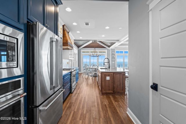 252 E First Street, Ocean Isle Beach, NC 28469
