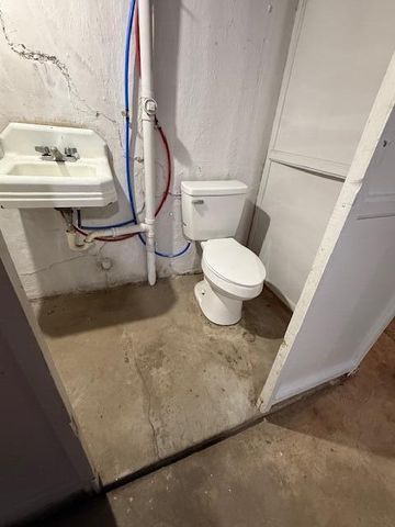 712 Bedinger Street, Elsmere, KY 41018