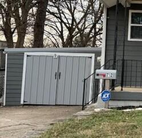 712 Bedinger Street, Elsmere, KY 41018