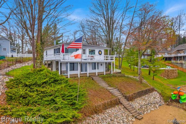 1962 Indianwood Trail, West Branch, MI 48661