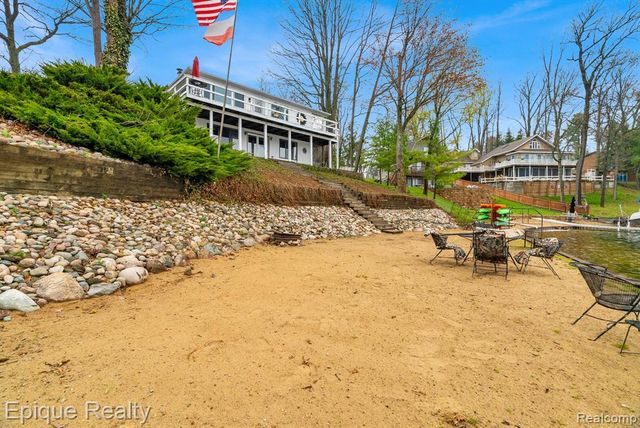 1962 Indianwood Trail, West Branch, MI 48661