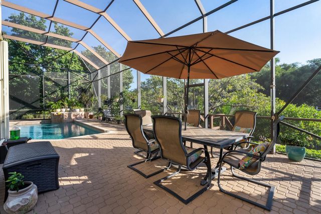 8918 SE Water Oak Pl, Jupiter, FL 33469