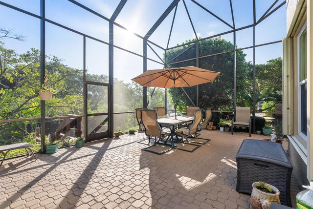 8918 SE Water Oak Pl, Jupiter, FL 33469