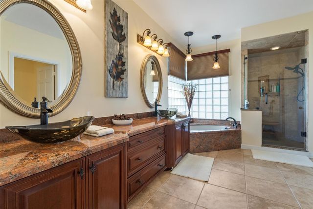 8918 SE Water Oak Pl, Jupiter, FL 33469